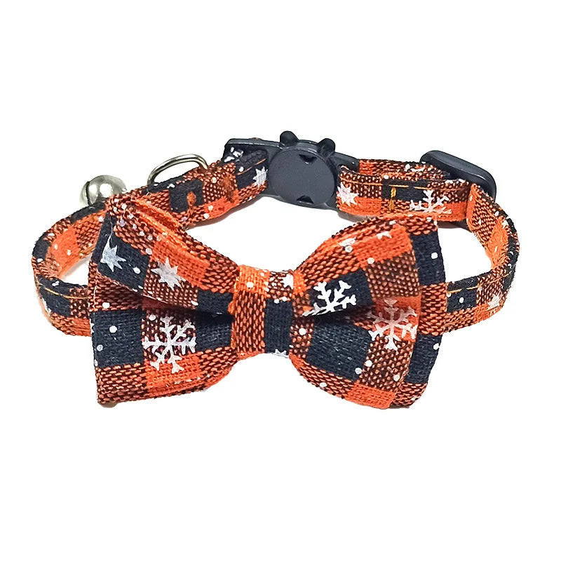 Pet Breakaway Cat Collar Bow Tie and Bell Cute Plaid Christmas Red Elastic Adjustable Collar With Sash Small Bell For Cats