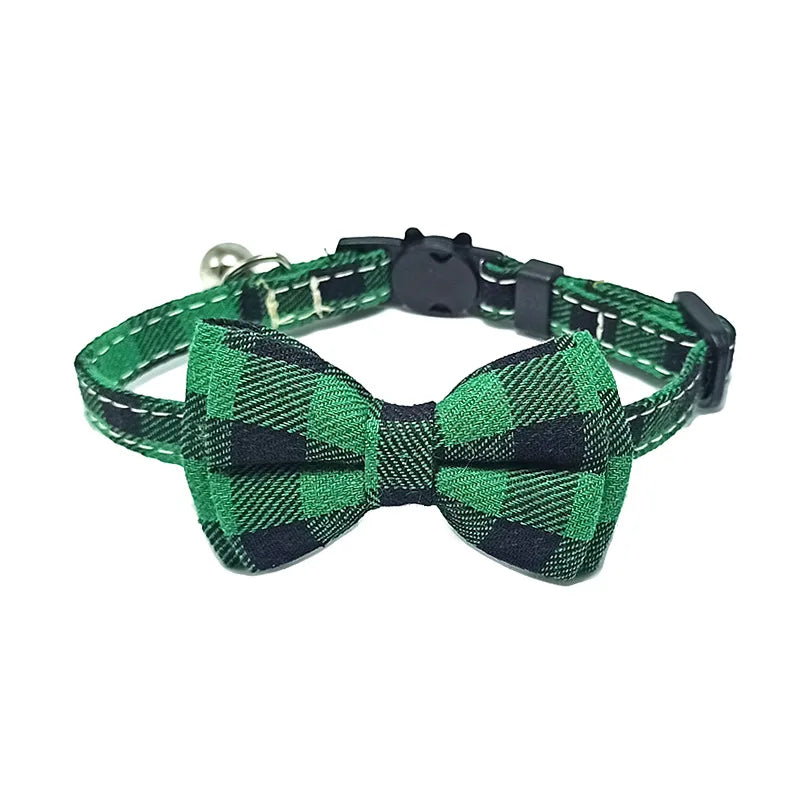 Pet Breakaway Cat Collar Bow Tie and Bell Cute Plaid Christmas Red Elastic Adjustable Collar With Sash Small Bell For Cats