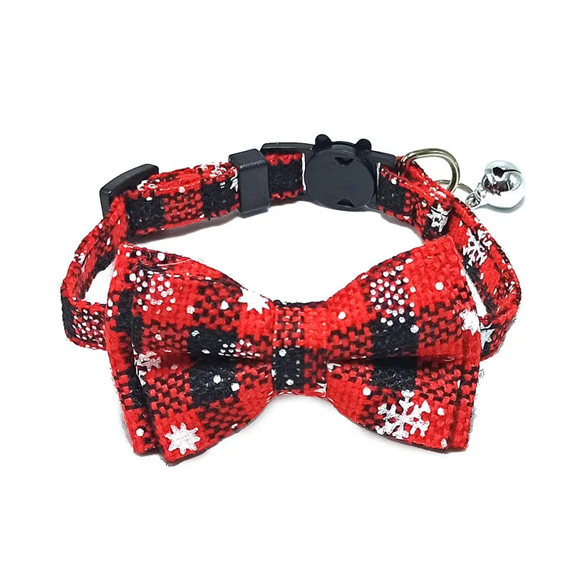 Pet Breakaway Cat Collar Bow Tie and Bell Cute Plaid Christmas Red Elastic Adjustable Collar With Sash Small Bell For Cats