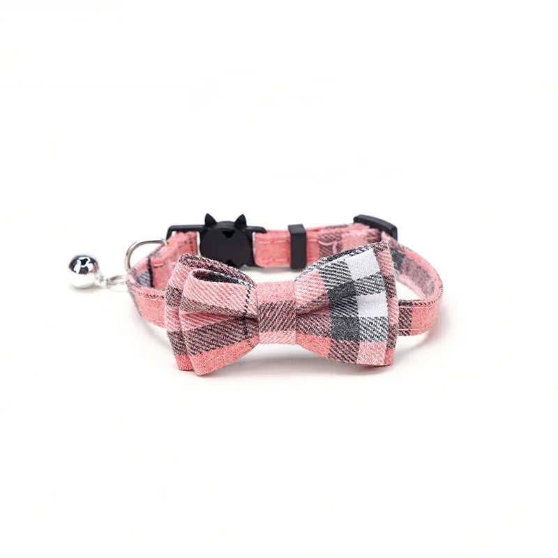 Pet Breakaway Cat Collar Bow Tie and Bell Cute Plaid Christmas Red Elastic Adjustable Collar With Sash Small Bell For Cats